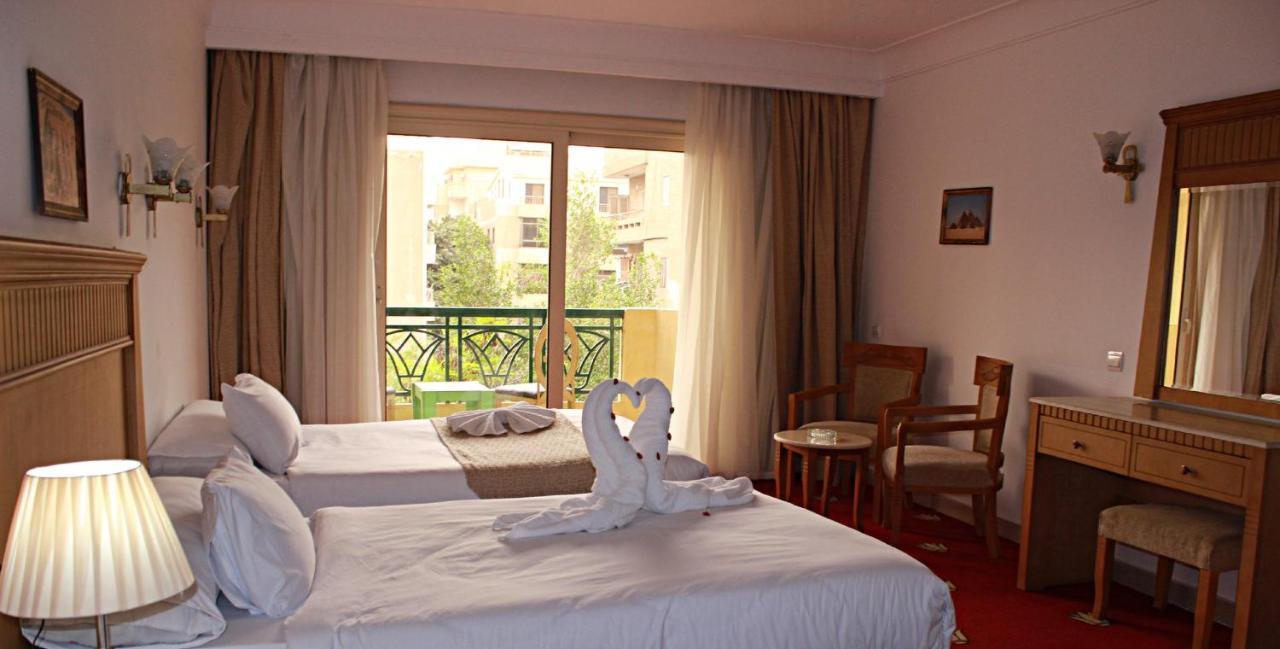 New Regency Pyramids View Hotel Kafret el-Gabal Zewnętrze zdjęcie
